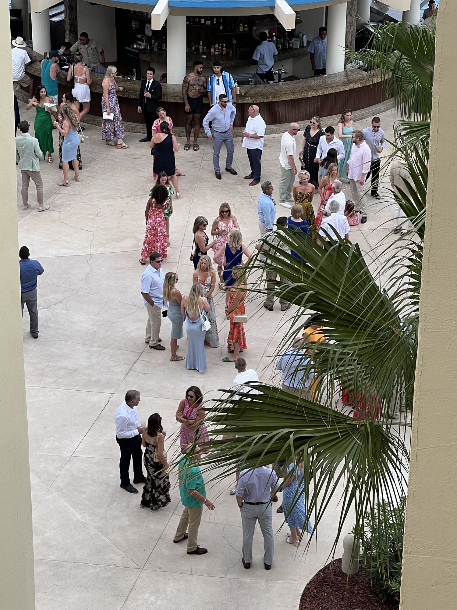 Wedding guest giving a heartfelt reception toast at a destination wedding — the kind of moment that lands beautifully when speech order and time limits are planned in advance