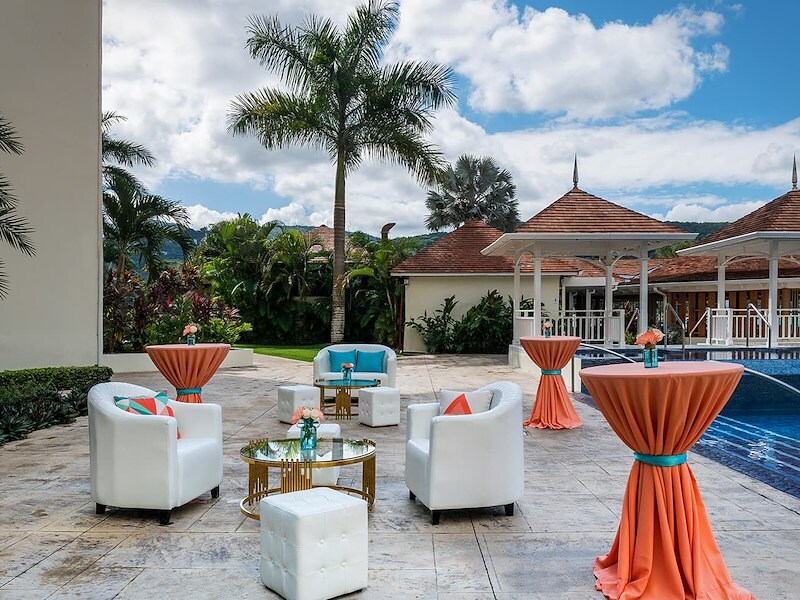 Moon Palace Jamaica — Pier 8 Terrace