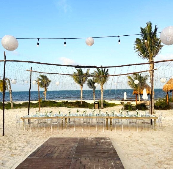 Haven Riviera Cancun — Beach