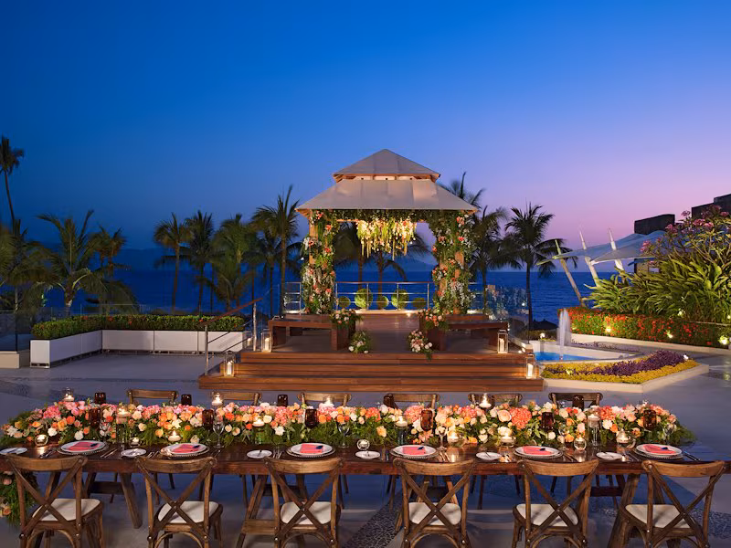 Secrets Vallarta Bay Puerto Vallarta — Terraza La Vista