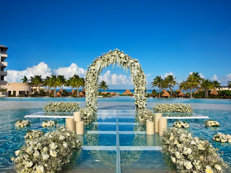 Dreams Playa Mujeres Golf & Spa Resort — Over The Water
