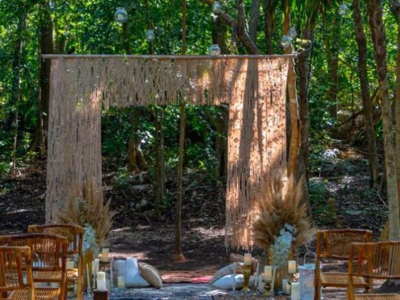 El Dorado Casitas Royale by Karisma — Cenote Bonanza