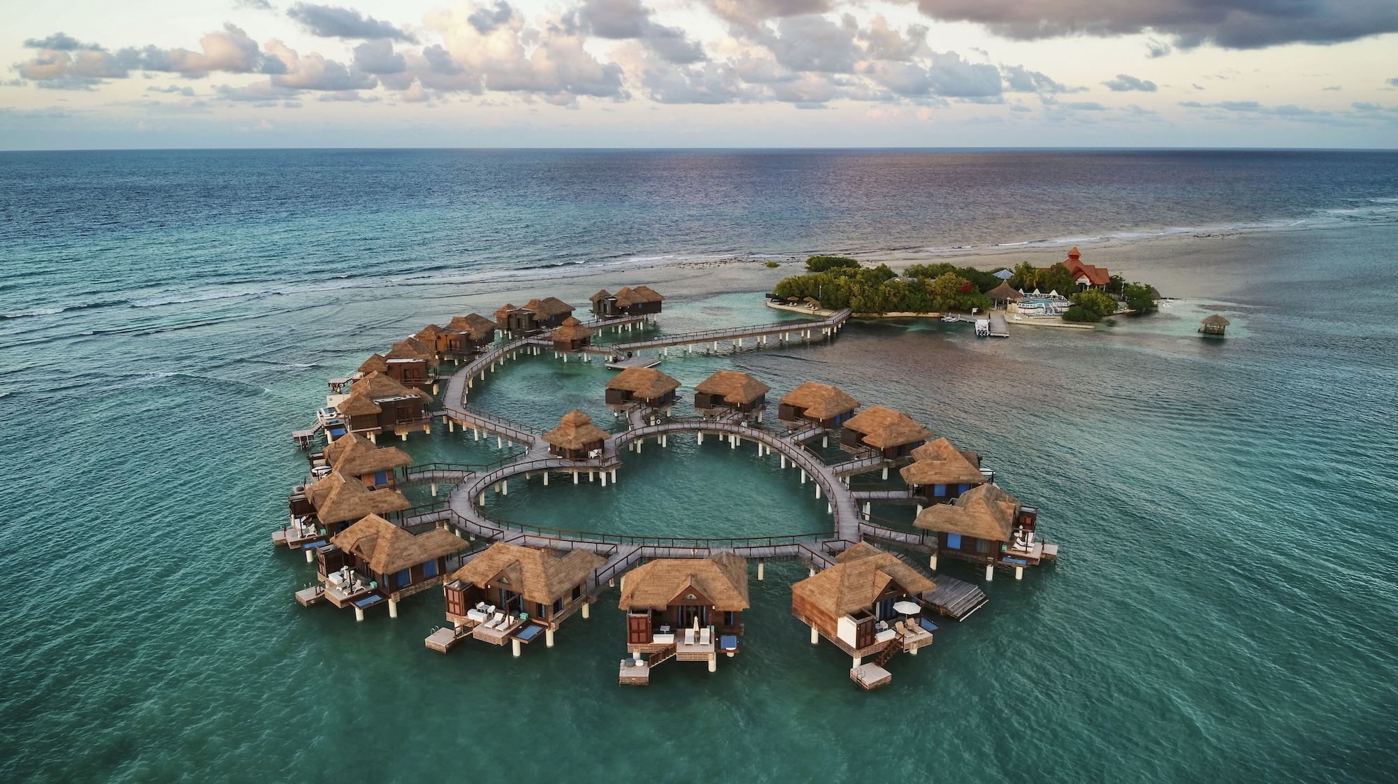 Sandals Caribbean Cay (formerly Sandals Royal Caribbean) wedding venue