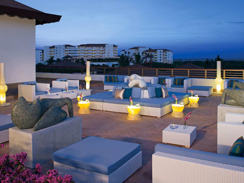 Secrets Playa Mujeres Golf & Spa Resort — Infinity Terrace