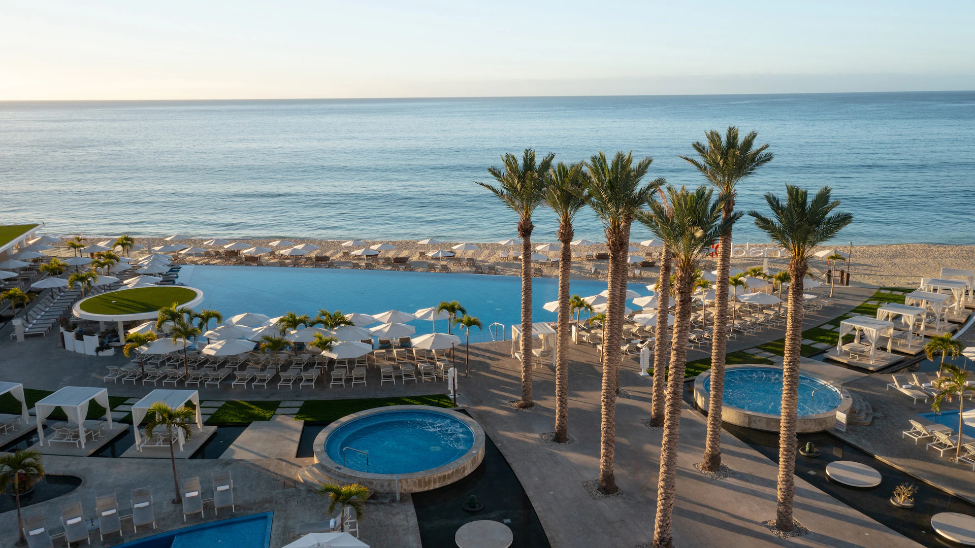 Los Cabos cliffside oceanfront wedding venue