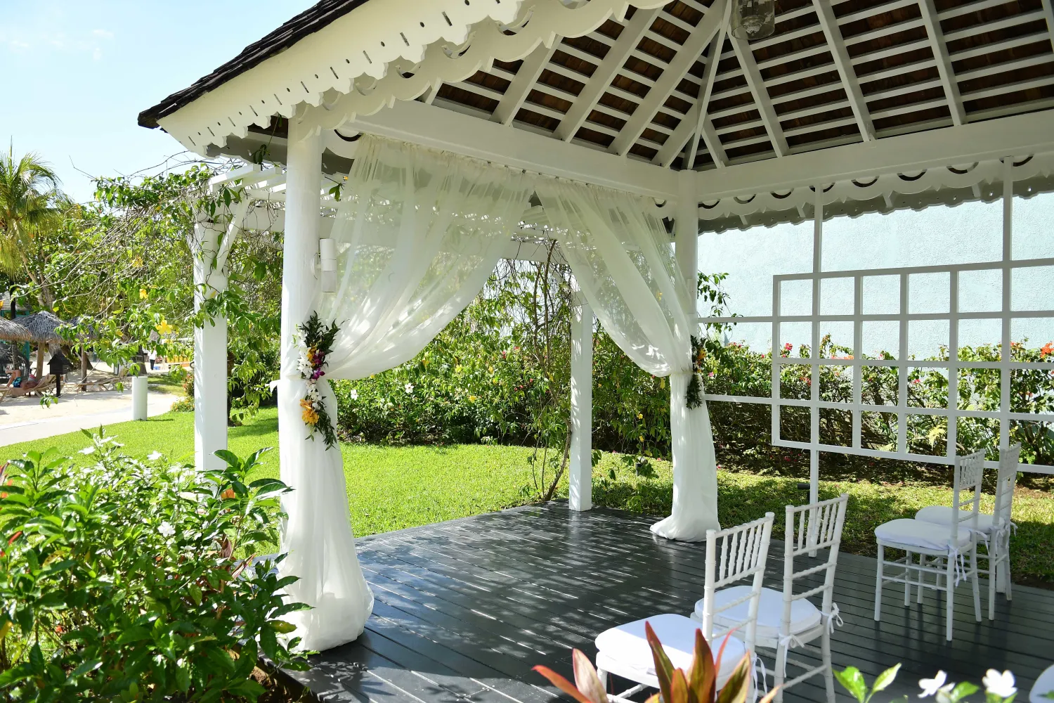 Sandals Negril — Gazebo Garden