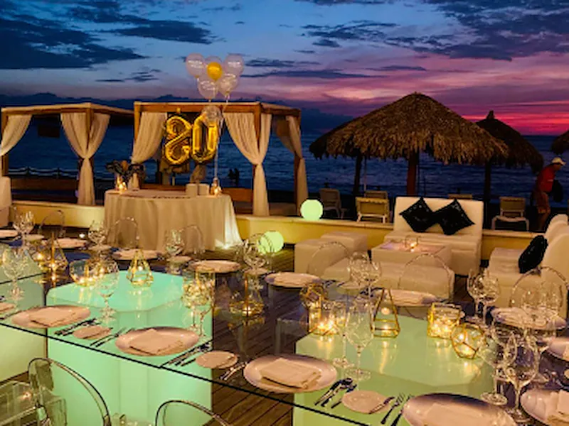Secrets Vallarta Bay Puerto Vallarta — Secrets Pool Deck