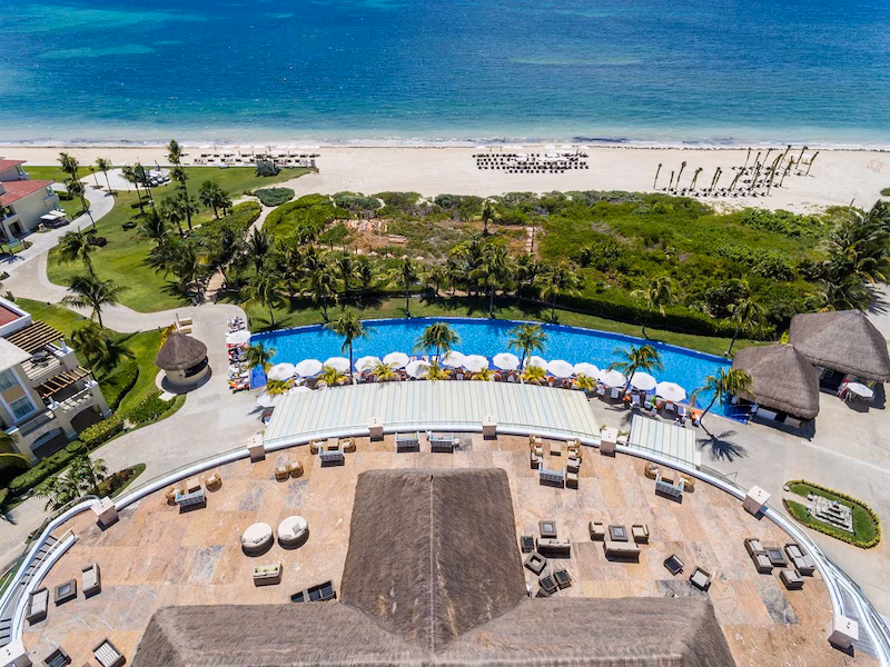 Moon Palace The Grand Cancun — Caribbean Lounge
