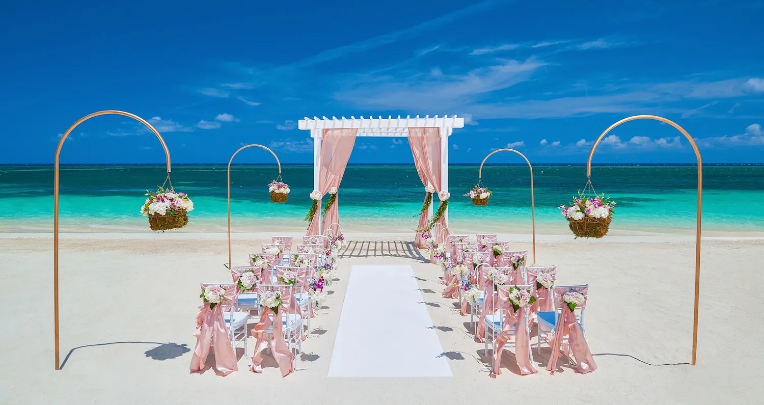 Sandals Montego Bay — Beach